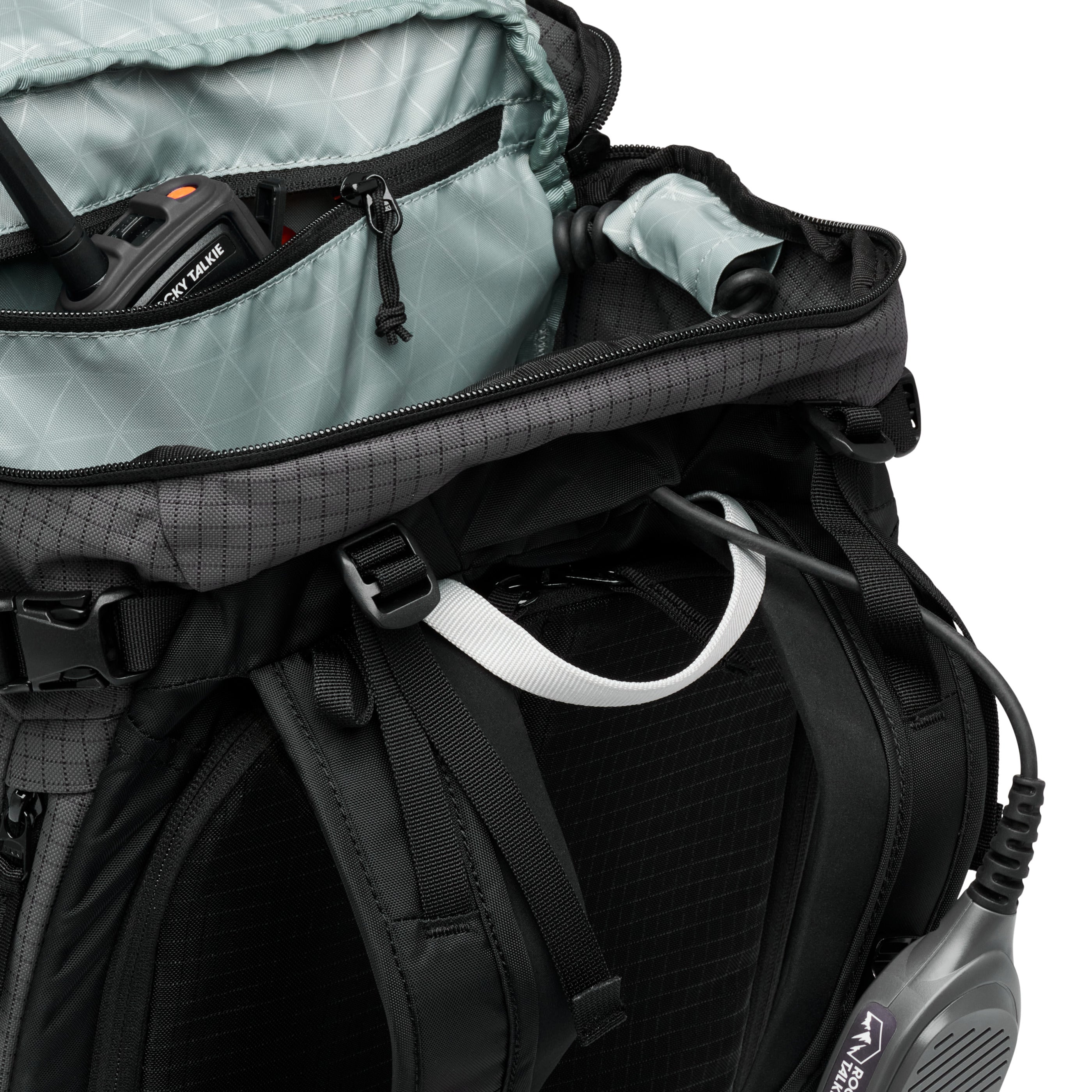black-diamond-helio-30-backpack-sac-ski-de-randonn-e-30-l image 8
