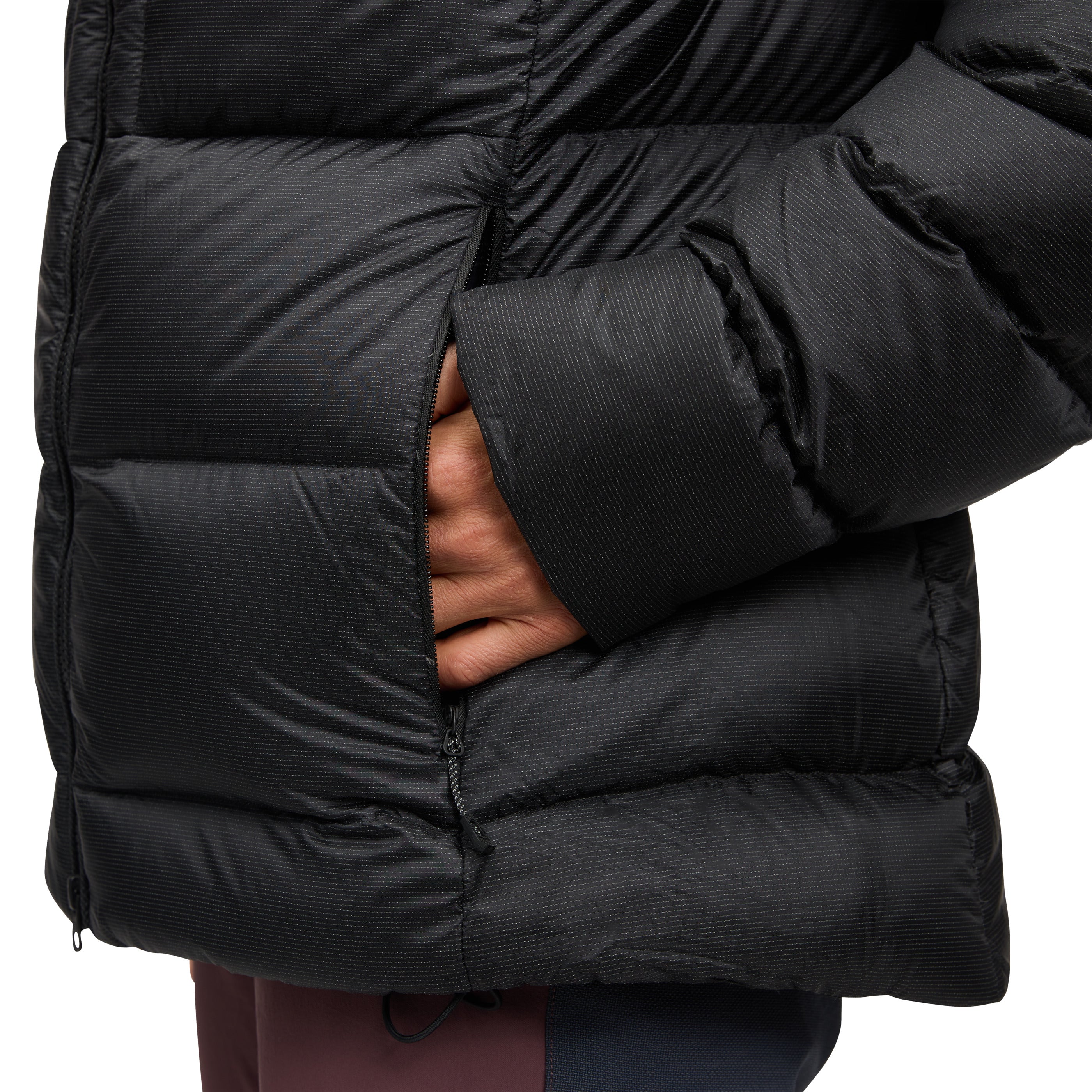 black-diamond-mission-down-4000m-parka-femme-duvet-800 image 8