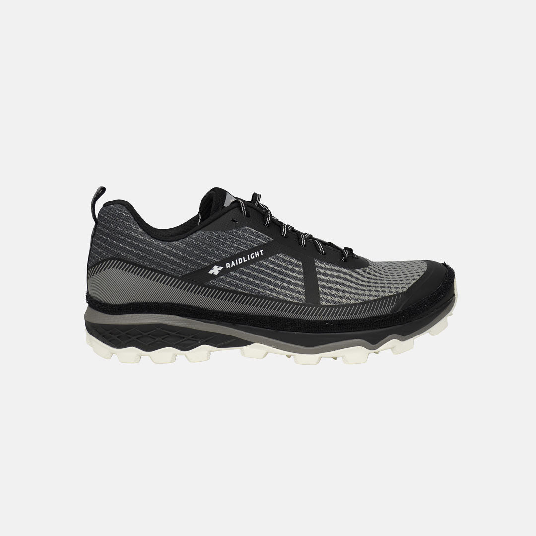 raidlight-installation-gu-tres-d-sert-sand-protect-sur-chaussures-trail image 3