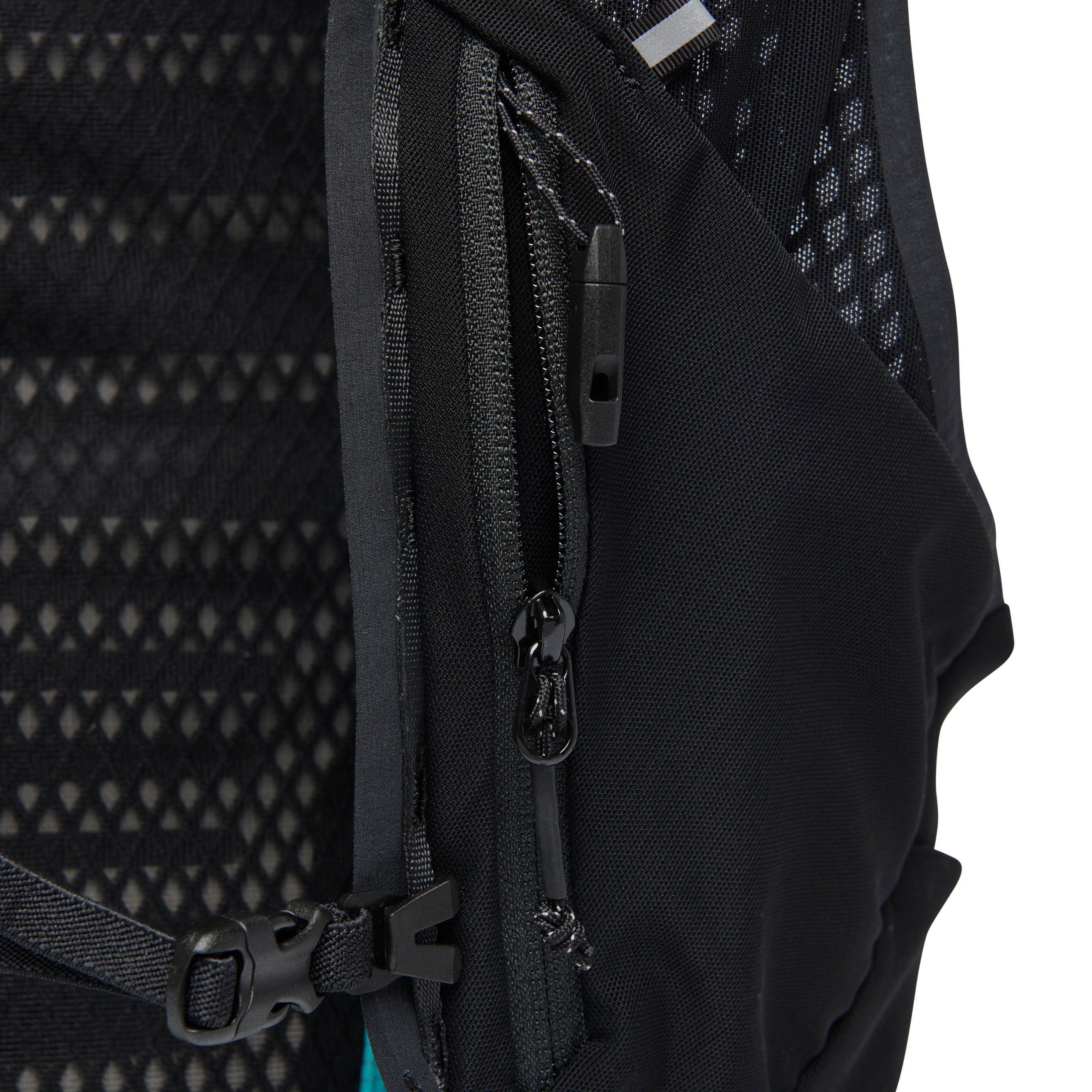 black-diamond-women-s-distance-22-sac-dos-trail-22l-past-season image 8