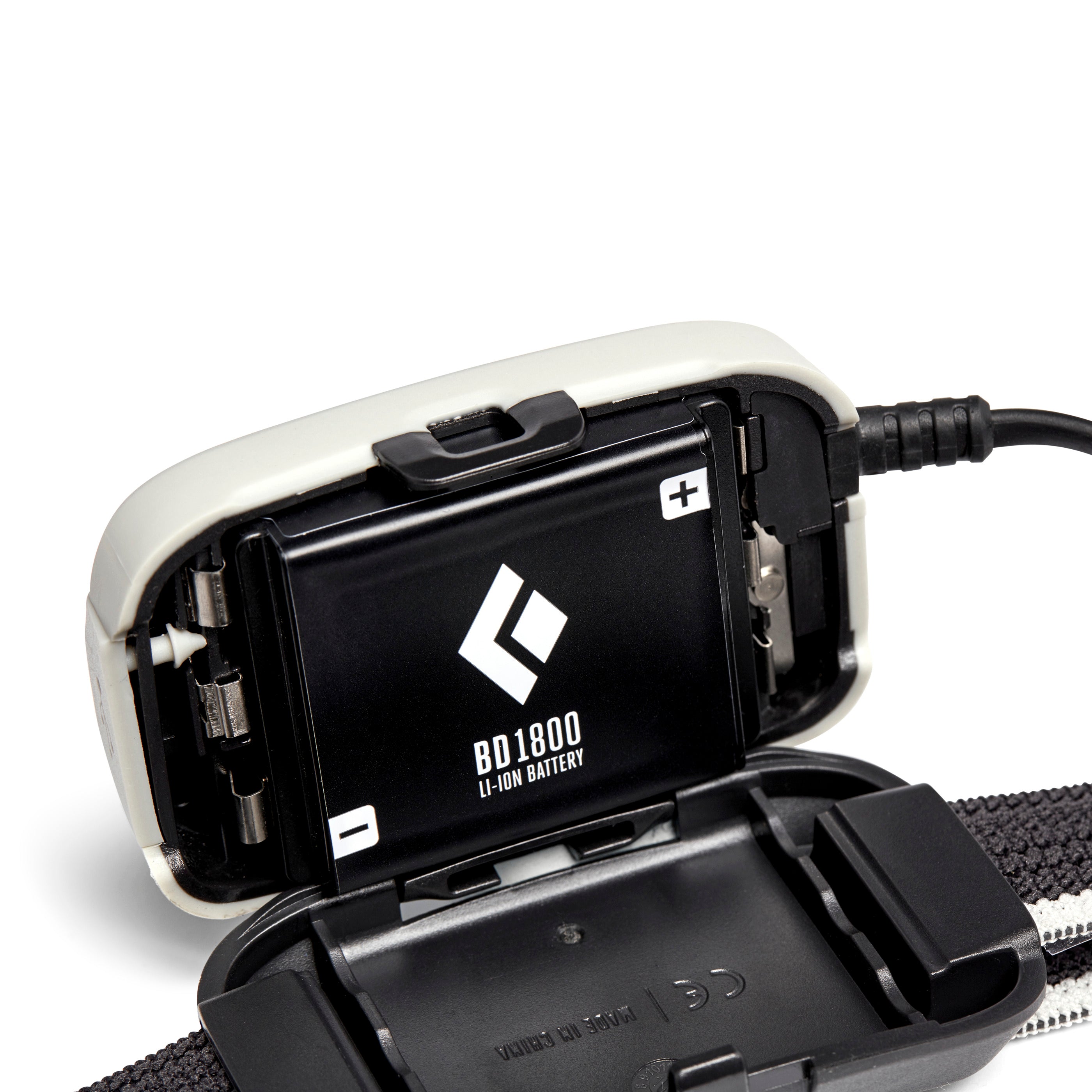 black-diamond-bd-1800-batterie-rechargeable-chargeur-usb image 2