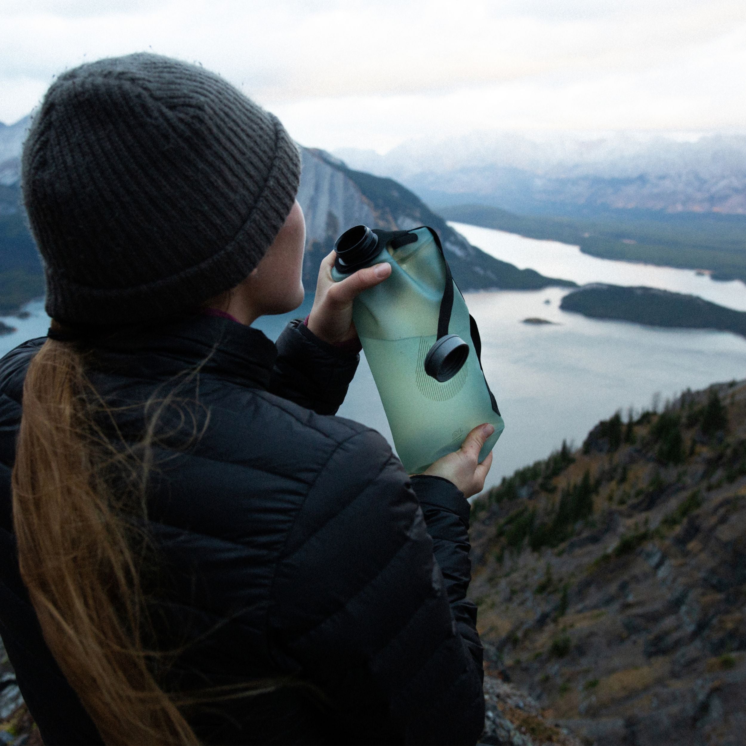 hydrapak-seeker-4l-r-servoir-d-eau-souple-bivouac image 5