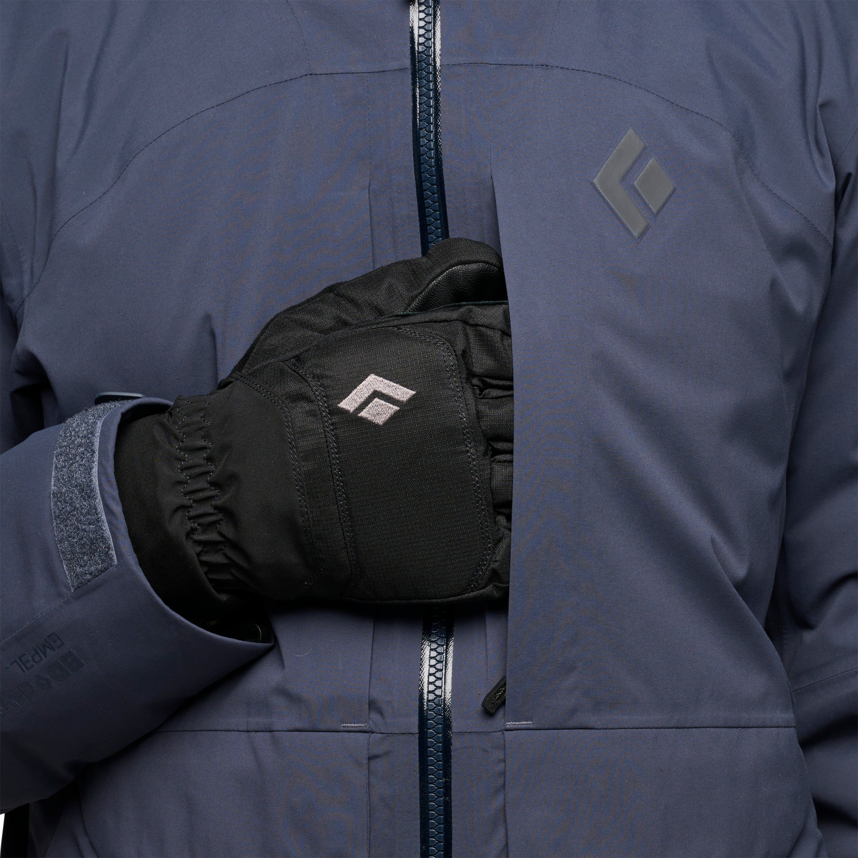 black-diamond-women-s-factor-insulated-parka-parka-ski-duvet-femme image 8