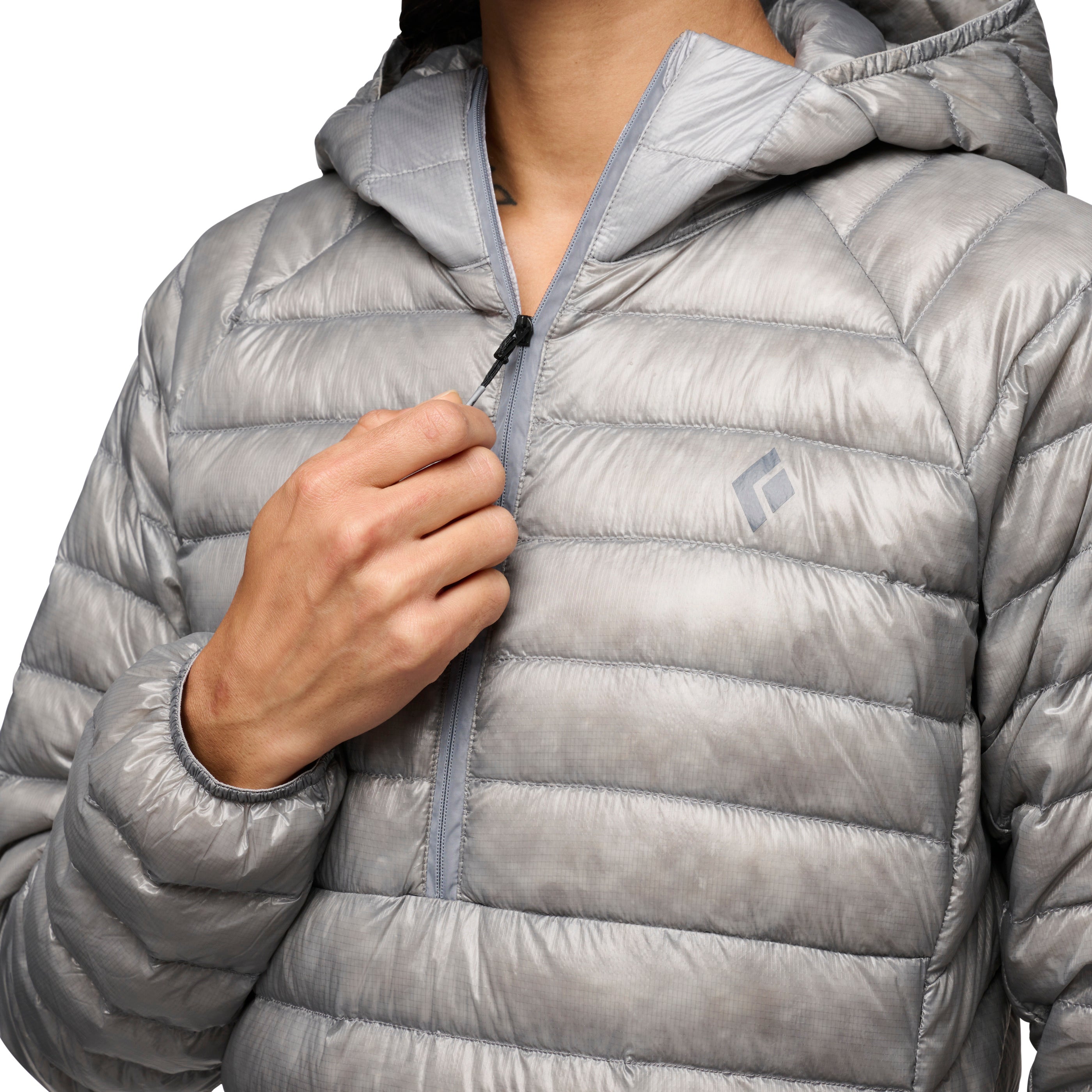 black-diamond-women-s-deploy-down-0-5-doudoune-pullover-capuche-1000-fill image 8