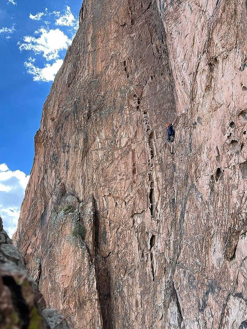Parfait pour la grande voie et la falaise