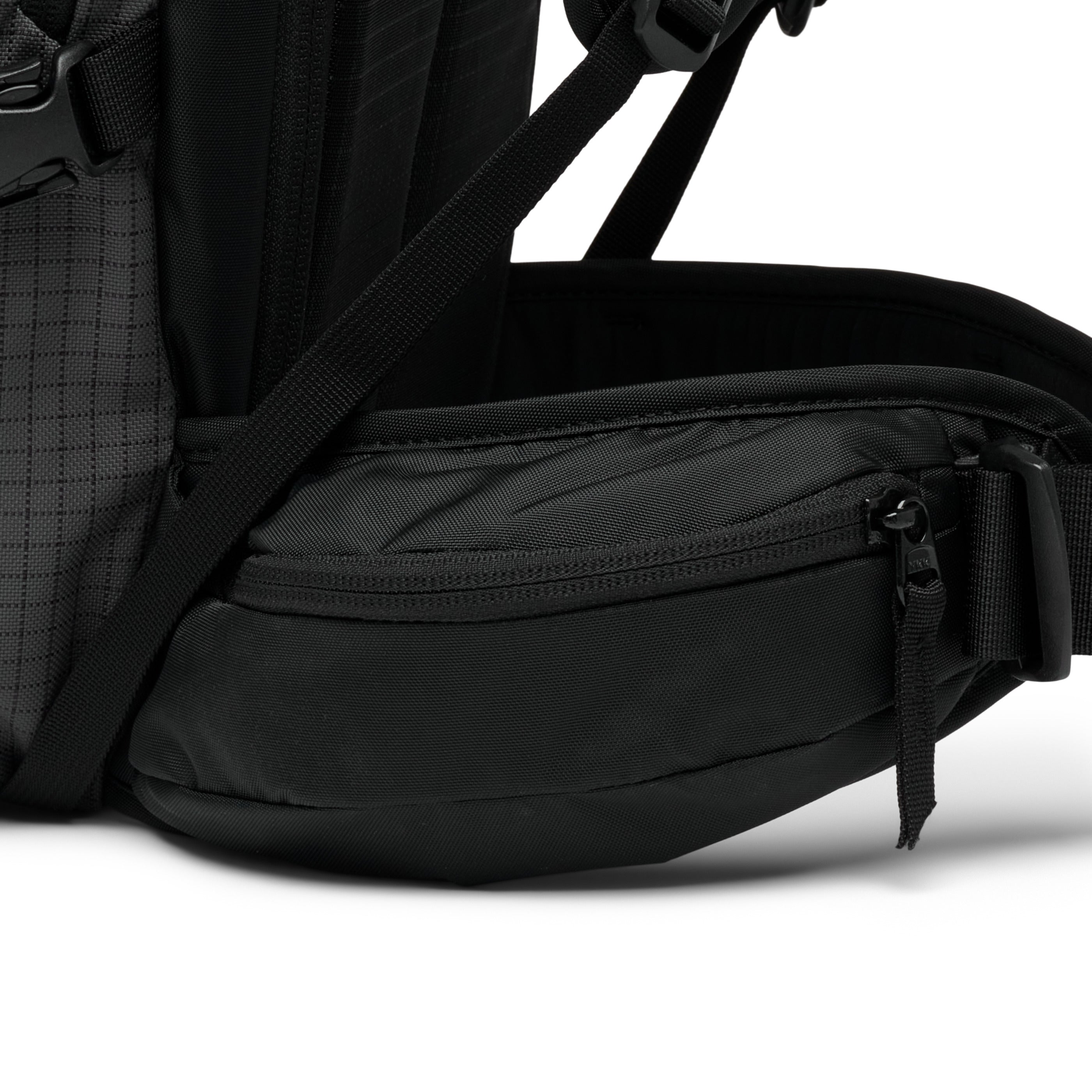 black-diamond-helio-30-backpack-sac-ski-de-randonn-e-30-l image 6