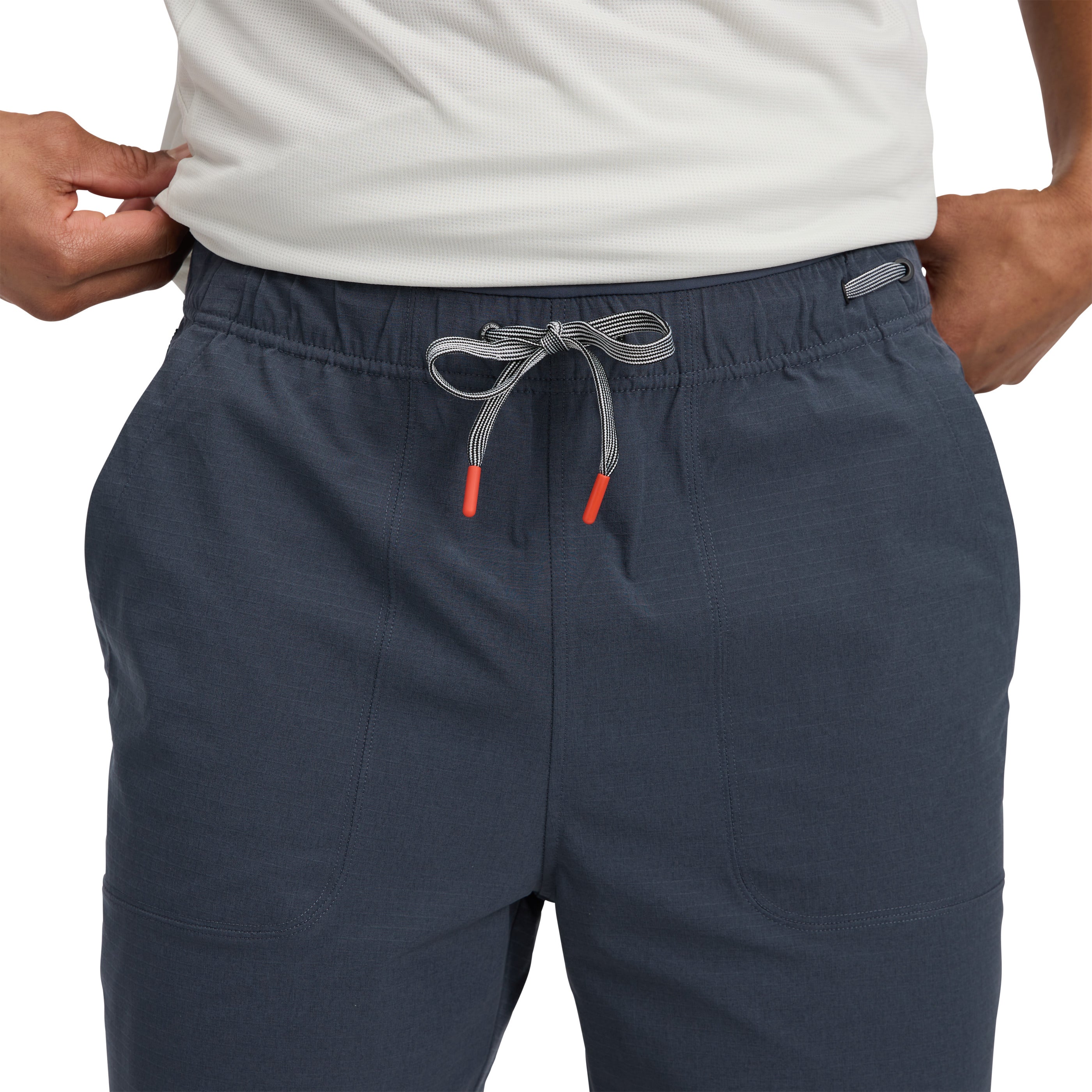 black-diamond-sequence-short-homme-short-escalade image 4